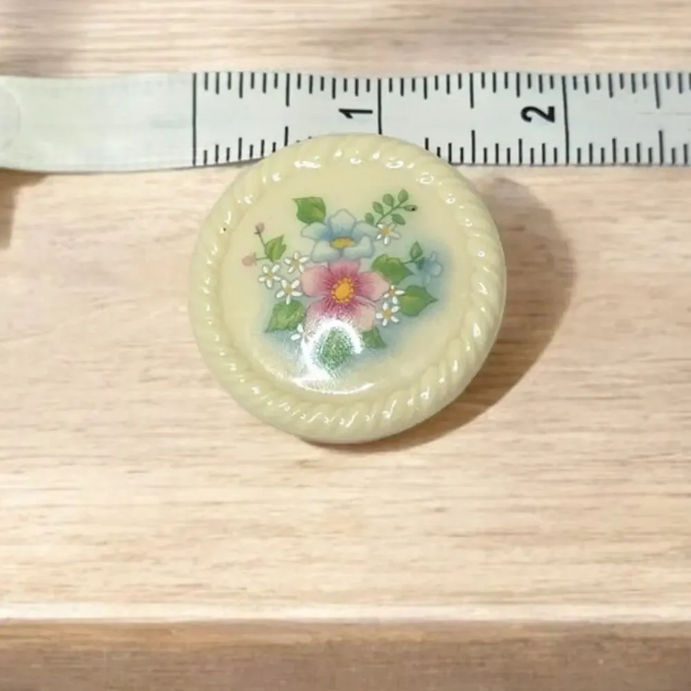 Avon Porcelain Floral Brooch Cream Hand Painted Vintage Cottage